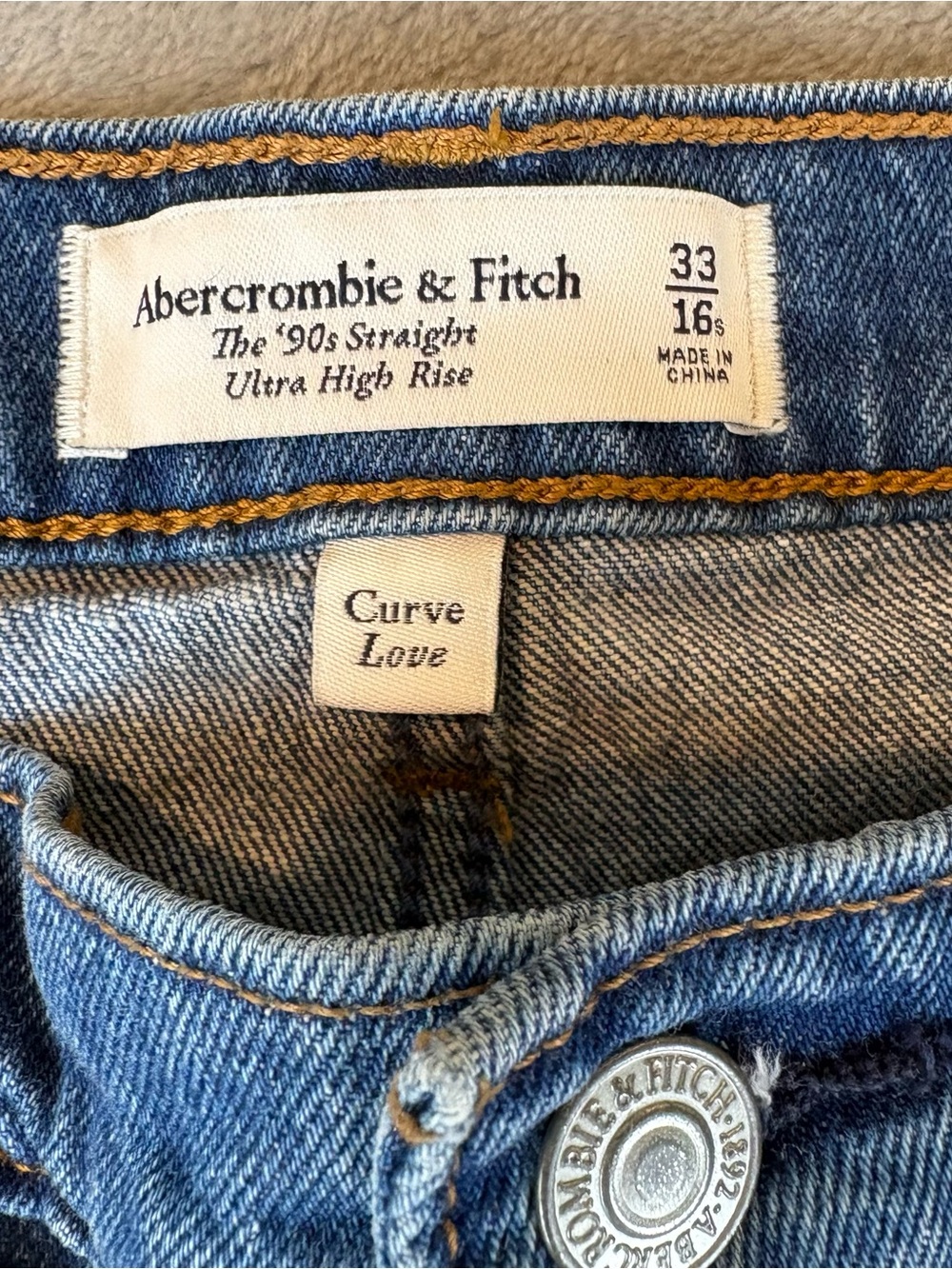 Abercrombie & Fitch 90s Straight Ultra-High Rise Denim Jeans Curvy Love 16 - Picture 3 of 12